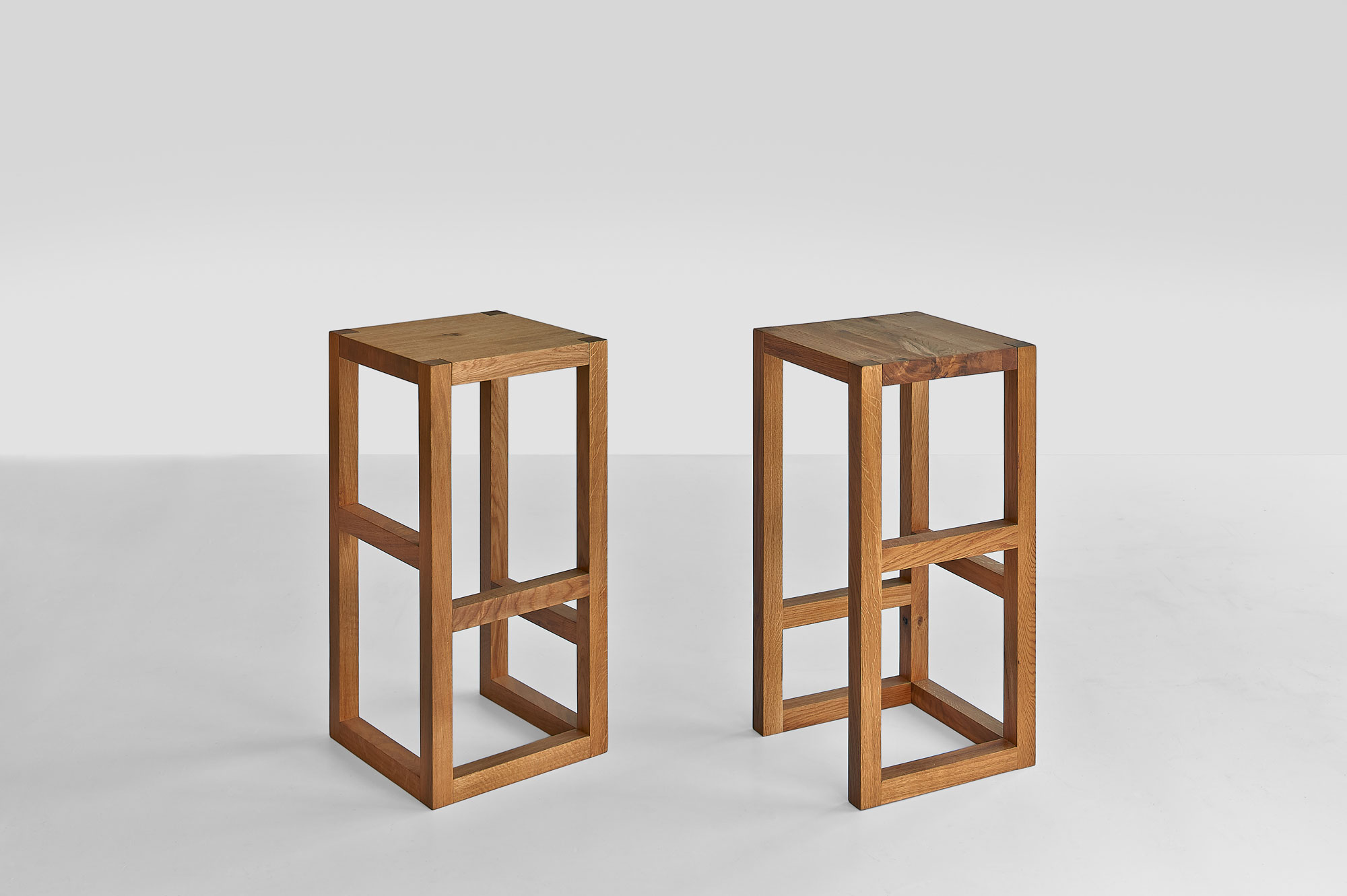 Bar Stool Solid Wood STEP vitamin design